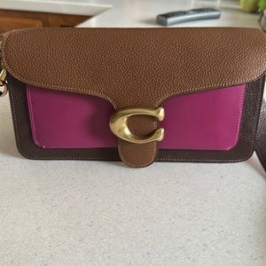 Authentic Coach Tabby